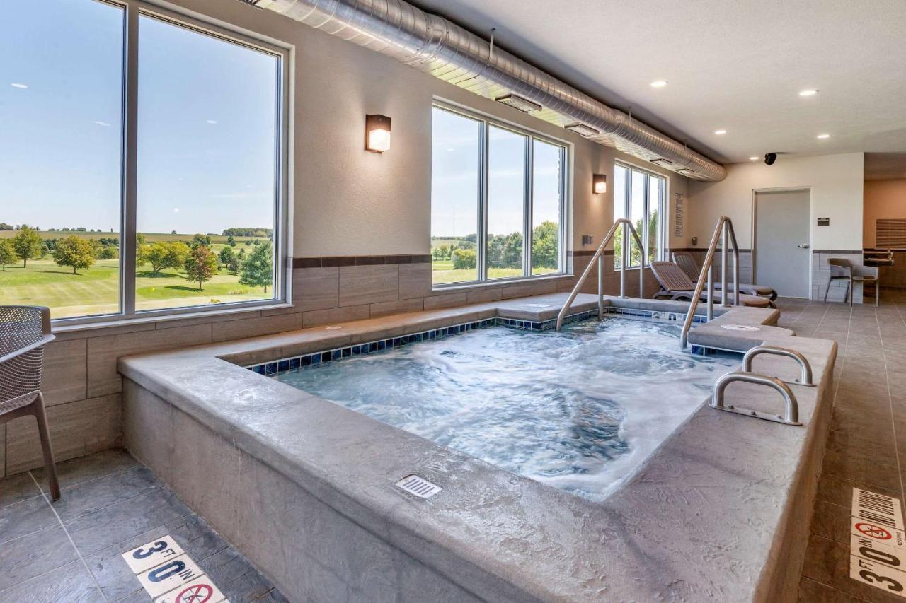 Sleep Inn & Suites Lancaster-Platteville Buitenkant foto